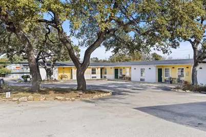 1206 Main St, Blanco, TX 78606 - Photo 9