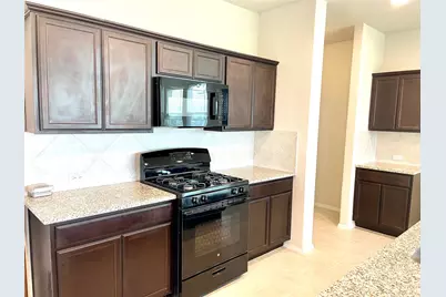 6701 Wolf Pack Drive, Pflugerville, TX 78660 - Photo 13