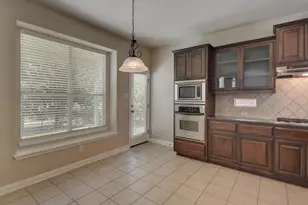 1696 Greenside Trail, Round Rock, TX 78665 - Photo 11
