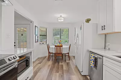 5506 S Pleasant Valley Road, Austin, TX 78744 - Photo 7