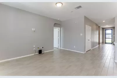 1100 Desaix Drive, Georgetown, TX 78628 - Photo 3