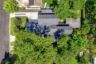 1304 Richcreek Rd, Austin, TX 78757 - Photo 33