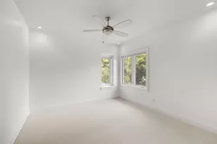 1704 East Side Dr, Austin, TX 78704 - Photo 19