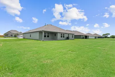 426 Kolbo Crossing Cove, Lockhart, TX 78644 - Photo 29