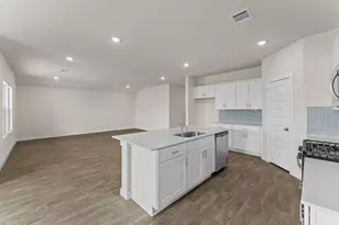 426 Kolbo Crossing Cove, Lockhart, TX 78644 - Photo 21