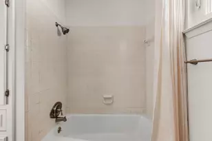 6812 Miranda Dr, Austin, TX 78752 - Photo 17