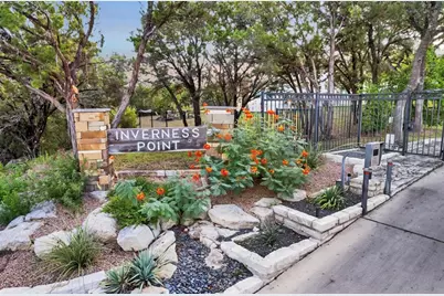 2107 Chisholm Trail, Spicewood, TX 78669 - Photo 13