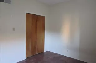 621 W 37th St, Austin, TX 78705 - Photo 5