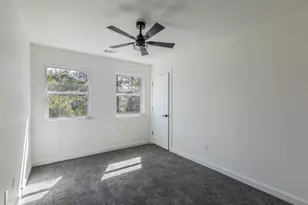 106 Heleakala Dr, Bastrop, TX 78602 - Photo 11