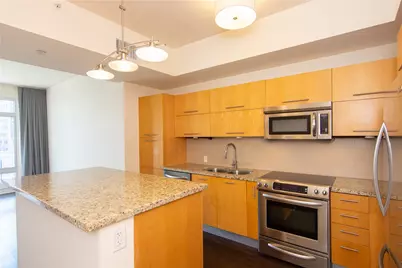 603 Davis Street #1005, Austin, TX 78701 - Photo 5