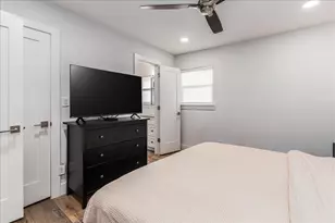 2108 Deadwood Dr, Austin, TX 78744 - Photo 21