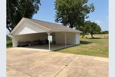 880 County Road 311, Jarrell, TX 76537 - Photo 11
