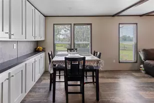 109 Hibiscus Cv, Elgin, TX 78621 - Photo 7