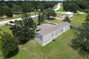 109 Hibiscus Cv, Elgin, TX 78621 - Photo 15