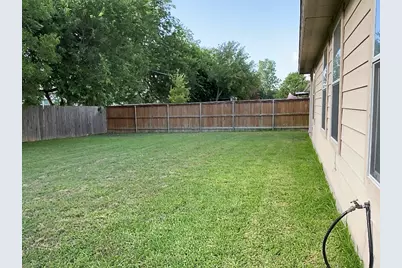 210 Delby Street, Hutto, TX 78634 - Photo 13