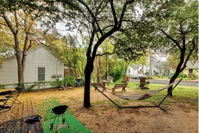 616 W 35th Street #B, Austin, TX 78705 - Photo 5