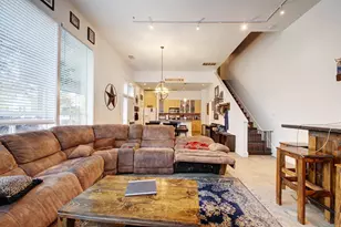 616 W 35th St, Austin, TX 78705 - Photo 11