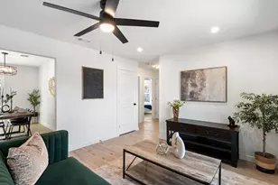 5327 Wellington Dr, Austin, TX 78723 - Photo 15