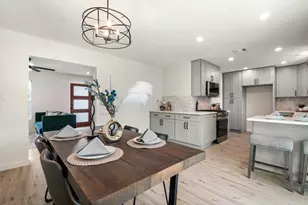 5327 Wellington Dr, Austin, TX 78723 - Photo 13