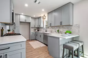 5327 Wellington Dr, Austin, TX 78723 - Photo 7