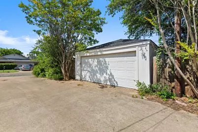 1301 Chapel Creek Road, Waco, TX 76712 - Photo 35