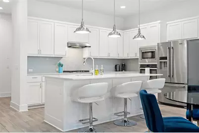 2211 Robert Browning Street, Austin, TX 78723 - Photo 9