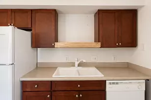 2301 Mission Hill Dr, Austin, TX 78741 - Photo 7