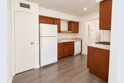 2301 Mission Hill Drive #101, Austin, TX 78741 - Photo 5