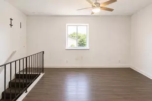 2301 Mission Hill Dr, Austin, TX 78741 - Photo 9