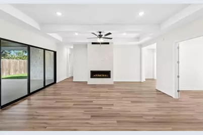 3336 Emerald Lake Path, Georgetown, TX 78628 - Photo 11