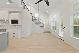 1612 Kit Cir, Austin, TX 78758 - Photo 11