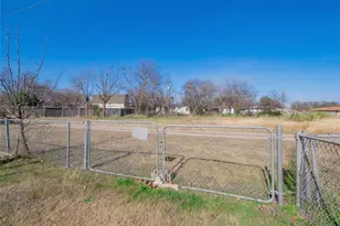 1409 Zephyr Rd, Killeen, TX 76541 - Photo 31