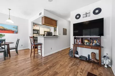 912 W 22nd Street #309, Austin, TX 78705 - Photo 5