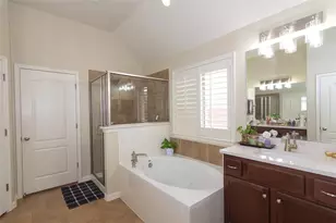 204 Battleship Dr, Georgetown, TX 78628 - Photo 13