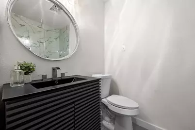 7002 Teaberry Drive, Austin, TX 78745 - Photo 15