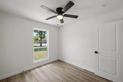 7002 Teaberry Drive, Austin, TX 78745 - Photo 21