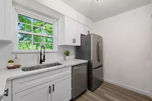 7002 Teaberry Dr, Austin, TX 78745 - Photo 13