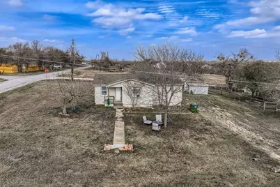 301 E Townes Street, Manor, TX 78653 - Photo 1