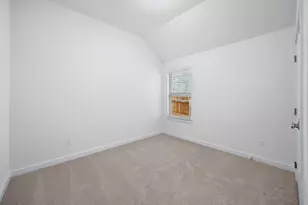 8007 Shining Flor Ln, Lago Vista, TX 78645 - Photo 19