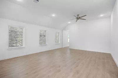 8007 Shining Flor Lane, Lago Vista, TX 78645 - Photo 7