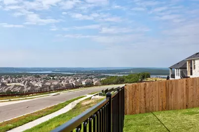 8007 Shining Flor Lane, Lago Vista, TX 78645 - Photo 31