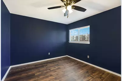 526 W Metcalfe Street, Hutto, TX 78634 - Photo 15