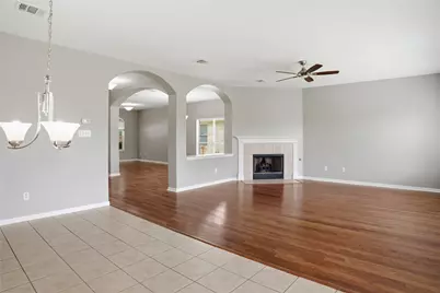 18305 Lake Edge Court, Pflugerville, TX 78660 - Photo 13