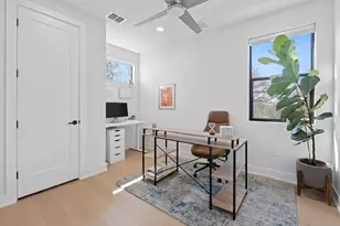 1168 Ridgeway Dr, Austin, TX 78702 - Photo 15