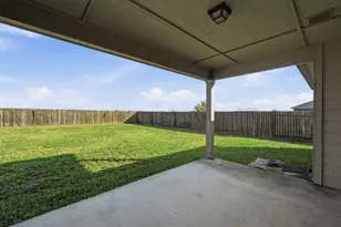 1216 Violet Ln, Kyle, TX 78640 - Photo 21