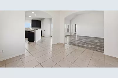 1216 Violet Lane, Kyle, TX 78640 - Photo 11