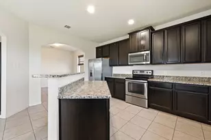 1216 Violet Ln, Kyle, TX 78640 - Photo 7