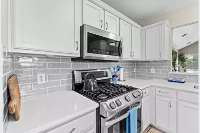 15632 Opal Fire Drive, Austin, TX 78728 - Photo 9