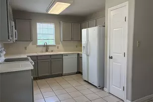 18678 Champions Cir, Point Venture, TX 78645 - Photo 5