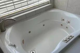 18678 Champions Cir, Point Venture, TX 78645 - Photo 11